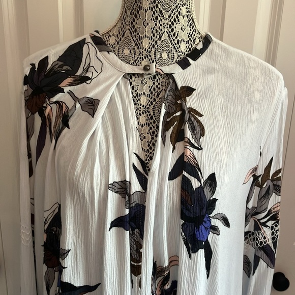 Free people swing tunic or mini dress in fun orchid print. - Picture 4 of 16